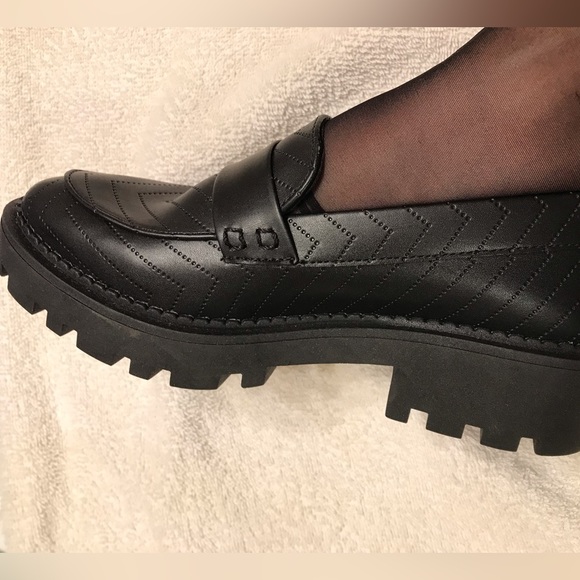 SOLD. NEW, UNUSED, chunky black loafers. - Picture 6 of 6